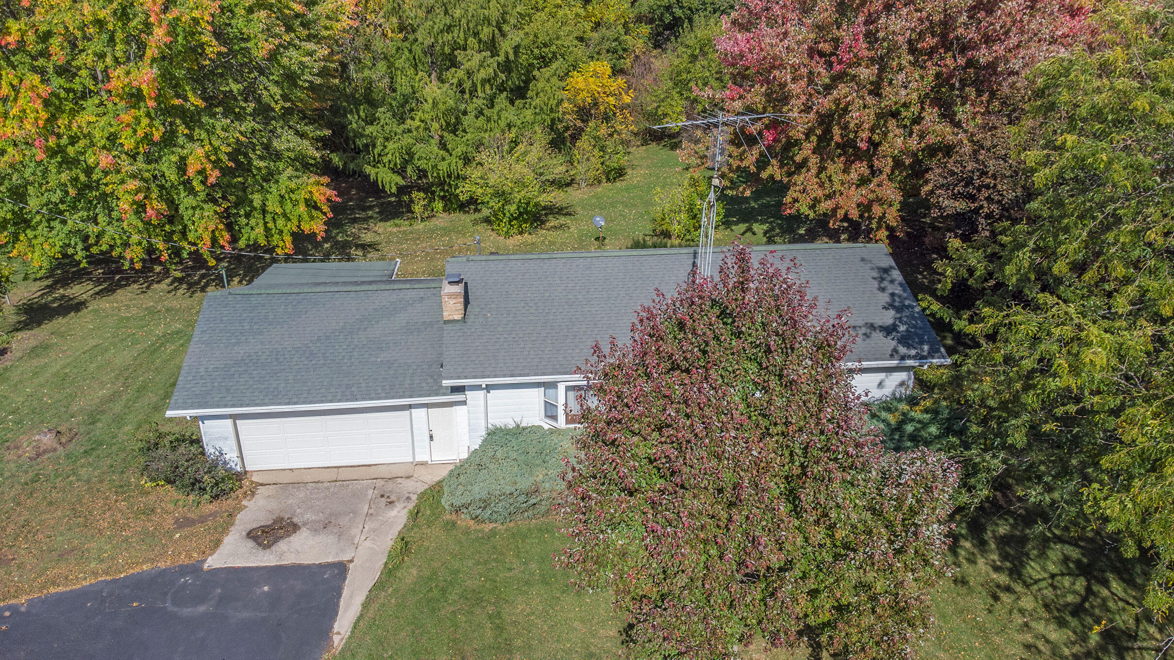 7689 Sinclair Road Eau Claire, MI 49111 - Photo 26 of 35 DJI_0190