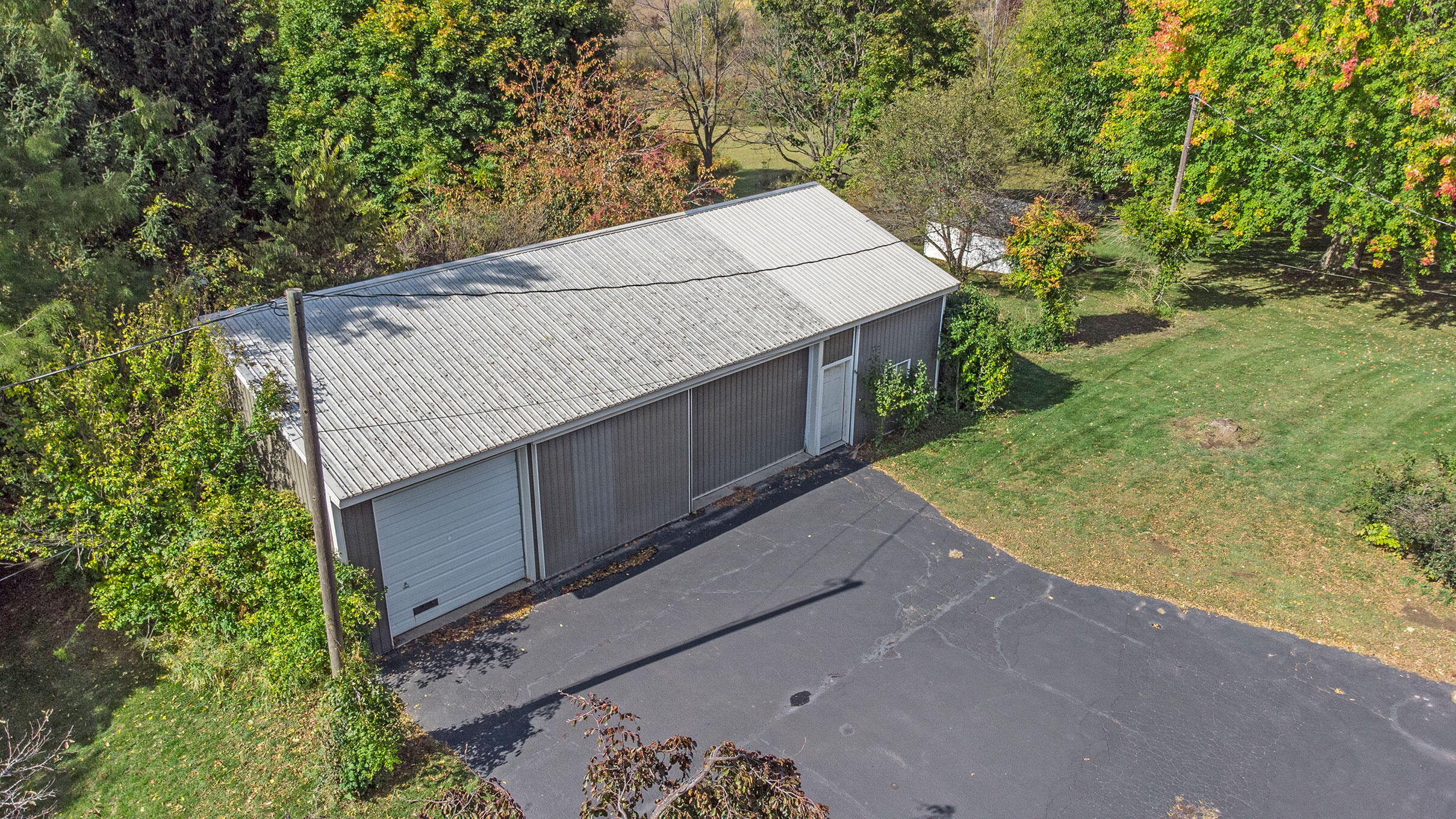7689 Sinclair Road Eau Claire, MI 49111 - Photo 27 of 35 DJI_0191