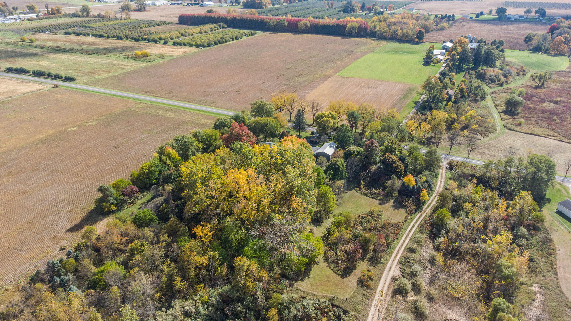 7689 Sinclair Road Eau Claire, MI 49111 - Photo 33 of 35 DJI_0197