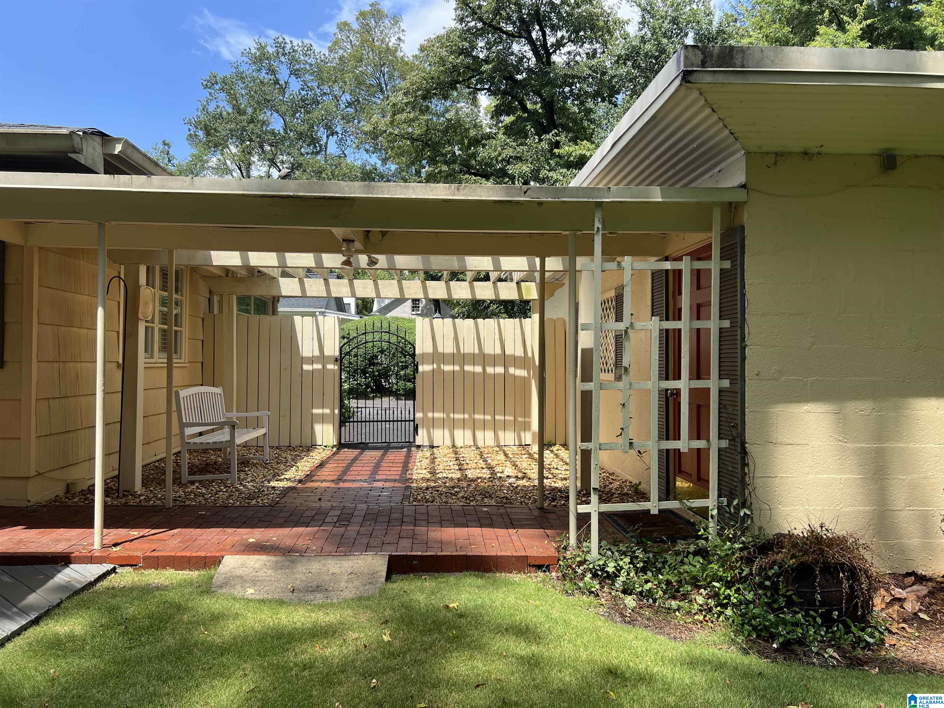 329 Shades Crest Road Birmingham, AL 35226 - Photo 26 of 33