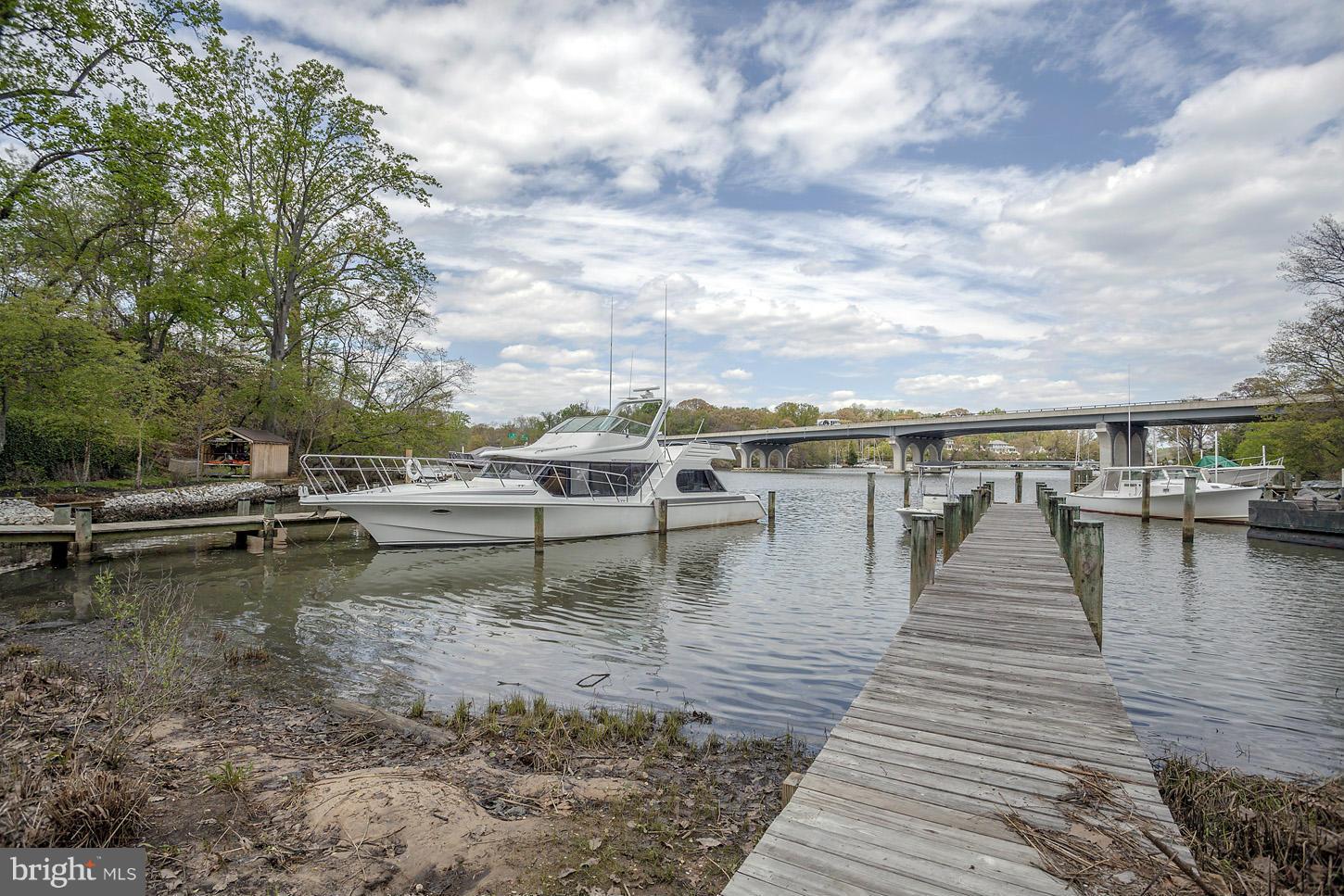 405 Sumner Road Annapolis, MD 21401 - Photo 2 of 30 Pier on Weems Creek