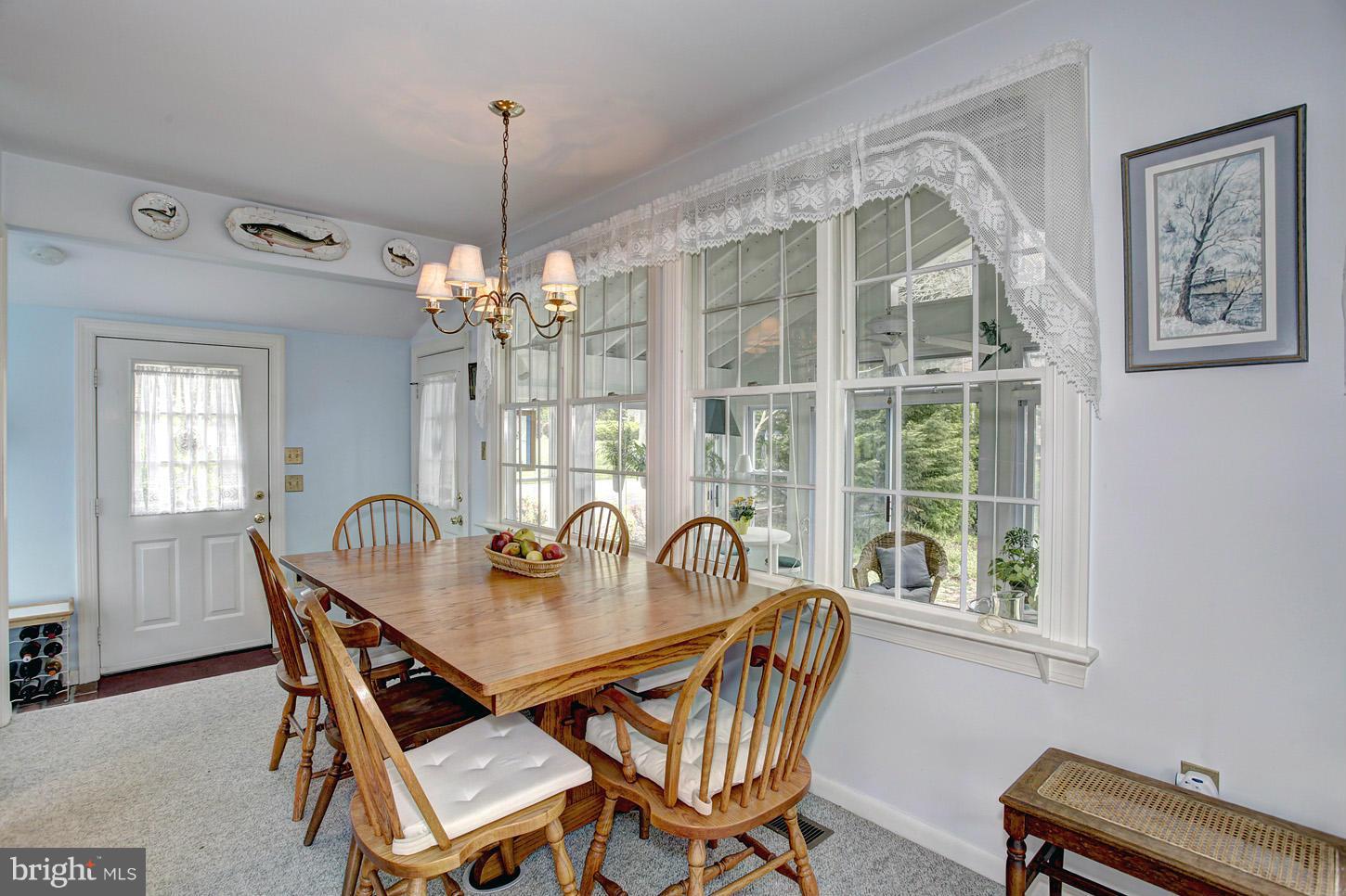405 Sumner Road Annapolis, MD 21401 - Photo 9 of 30 Dining Area