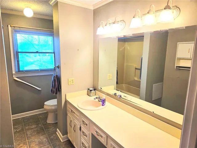 $359,000 | 1524 Holly Circle, Wilkesboro, NC 28697