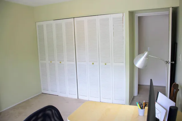 $169,900 | 1265 South Maple Road, Unit 207, Ann Arbor, MI 48103