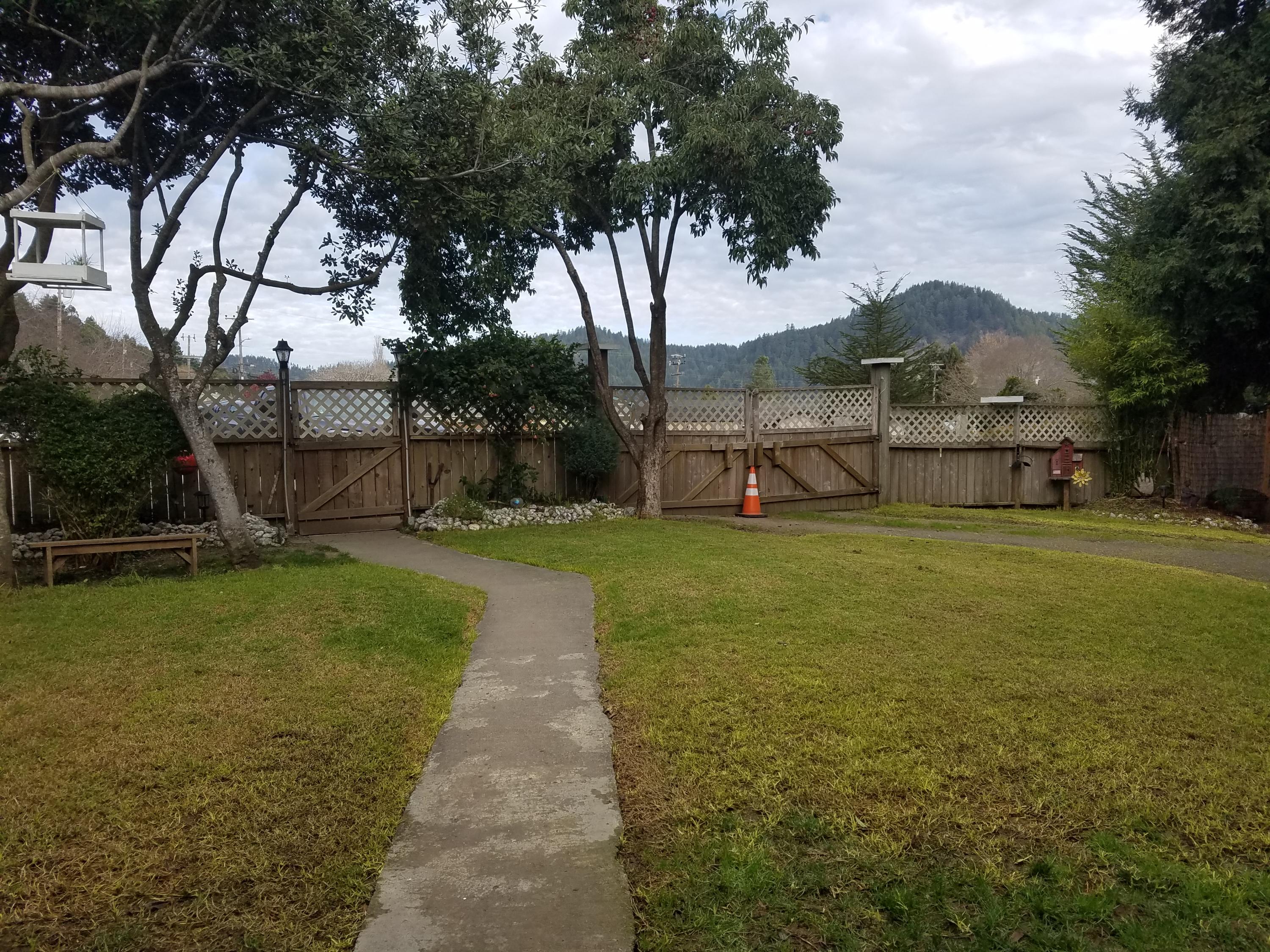 106 Cherry Lane Rio Dell, CA 95562 - Photo 4 of 4