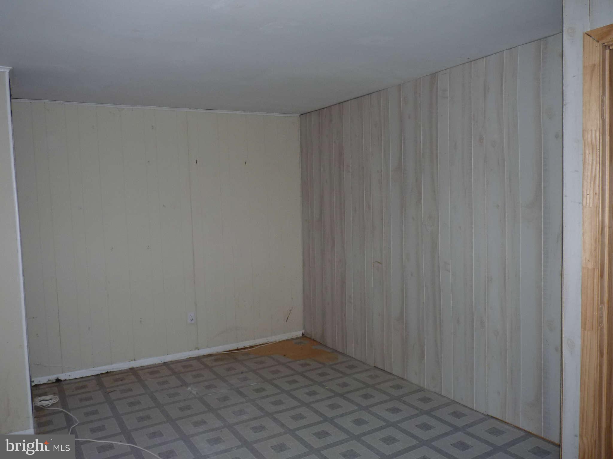 39 Oak Shade Road Gaithersburg, MD 20878 - Photo 7 of 11 Basement