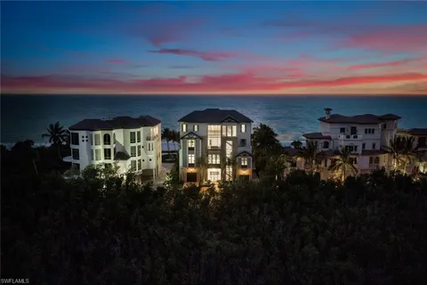 $34,900,000 | 7409 Bay Colony Drive, Naples, FL 34108