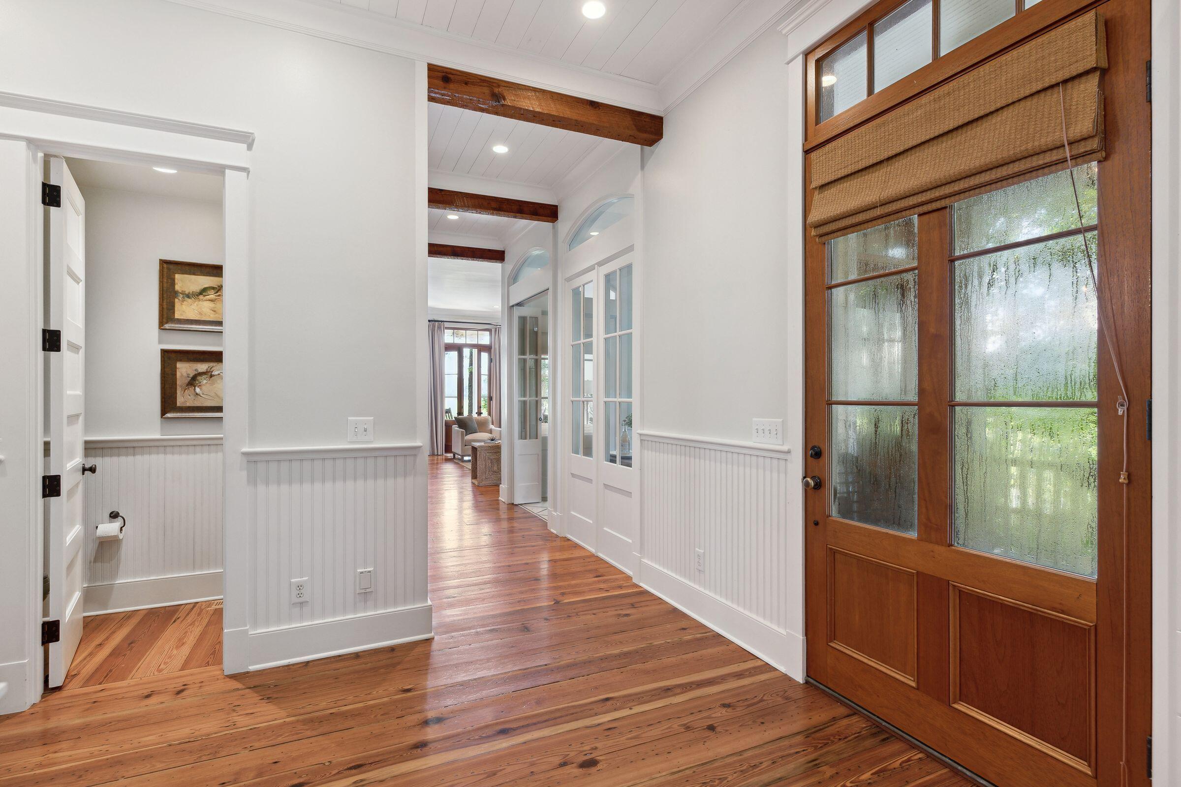 18 Hopetown Road Mount Pleasant, SC 29464 - Photo 26 of 74 Foyer