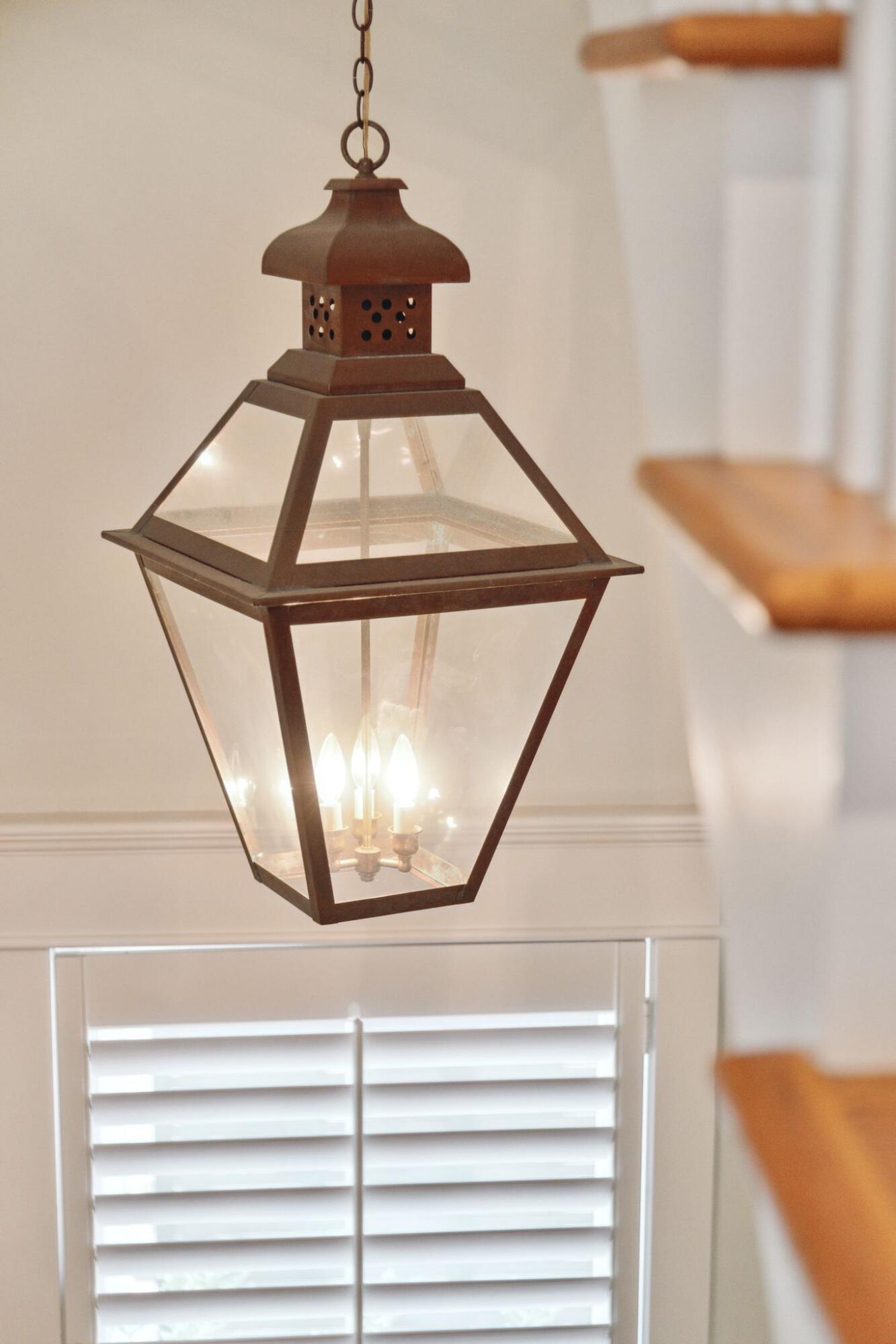 18 Hopetown Road Mount Pleasant, SC 29464 - Photo 58 of 74 Stairwell lighting