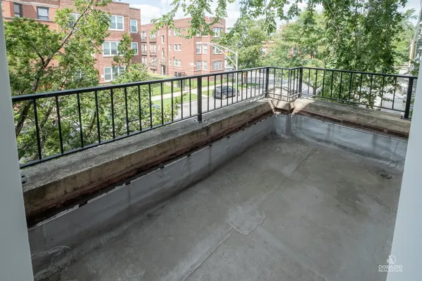 $537,900 | 6111 South Eberhart Avenue, Chicago, IL 60637
