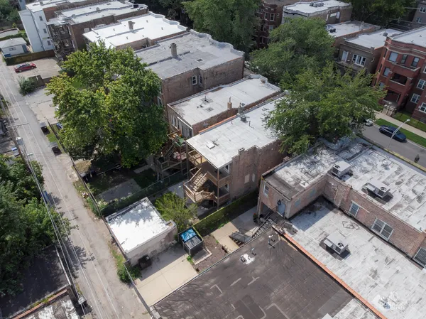 $537,900 | 6111 South Eberhart Avenue, Chicago, IL 60637