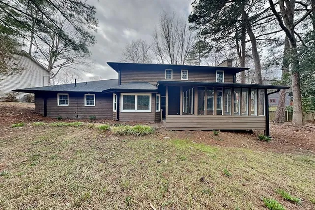 $2,925 | 9880 Lake Forest Way, Roswell, GA 30076