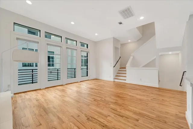 $535,000 | 2104 Colorado Street, Houston, TX 77007