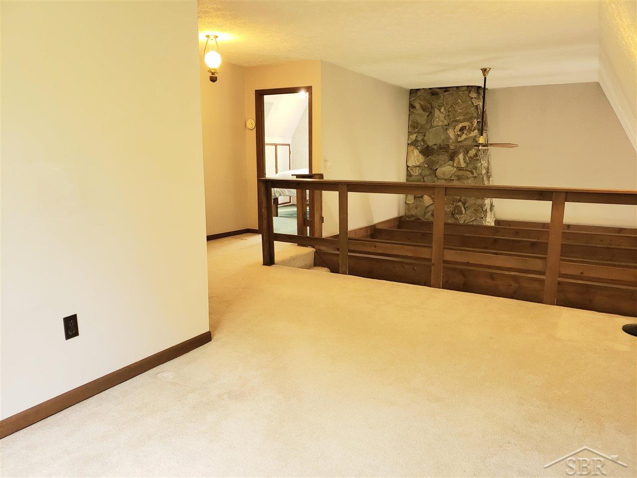 2851 South Brennan Road Hemlock, MI 48626 - Photo 16 of 35 Family Room