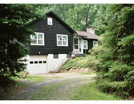 459 Highview Road Wexford, PA 15090 - Photo 1 of 8 Exterior Front.