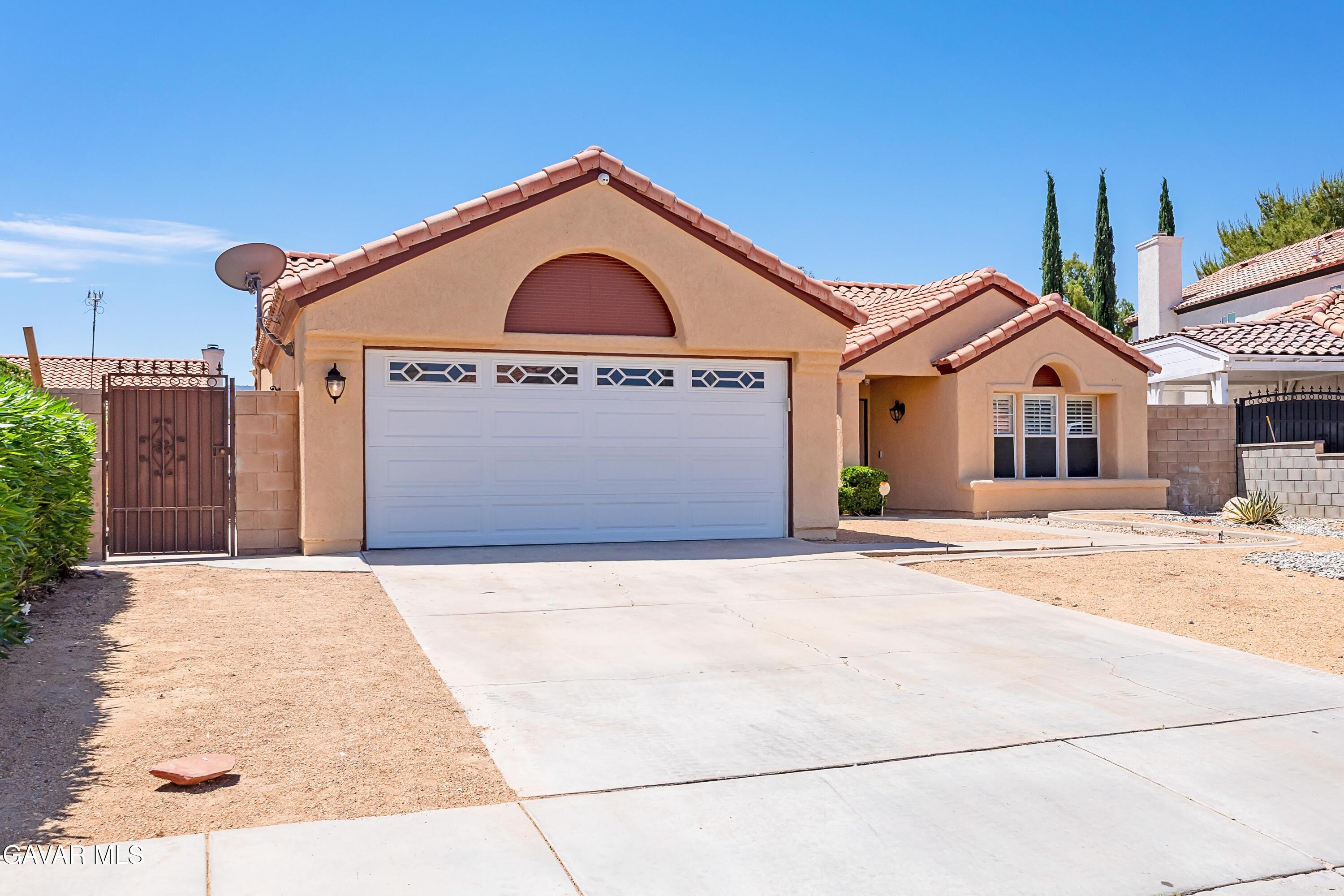1616 Kings Road Palmdale, CA 93551 - Photo 5 of 38 SFP_2708