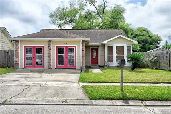 $212,000 | 3216 Timberlane Way Drive, Harvey, LA 70058