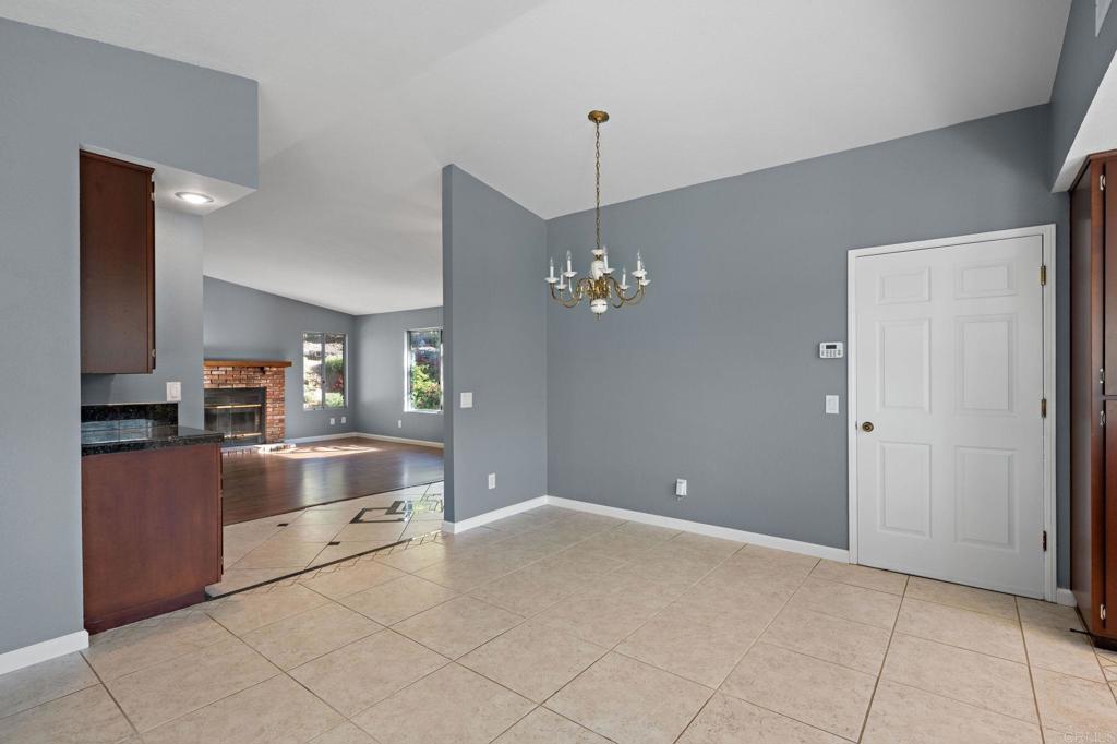 3819 Foxglove Lane Fallbrook, CA 92028 - Photo 13 of 48