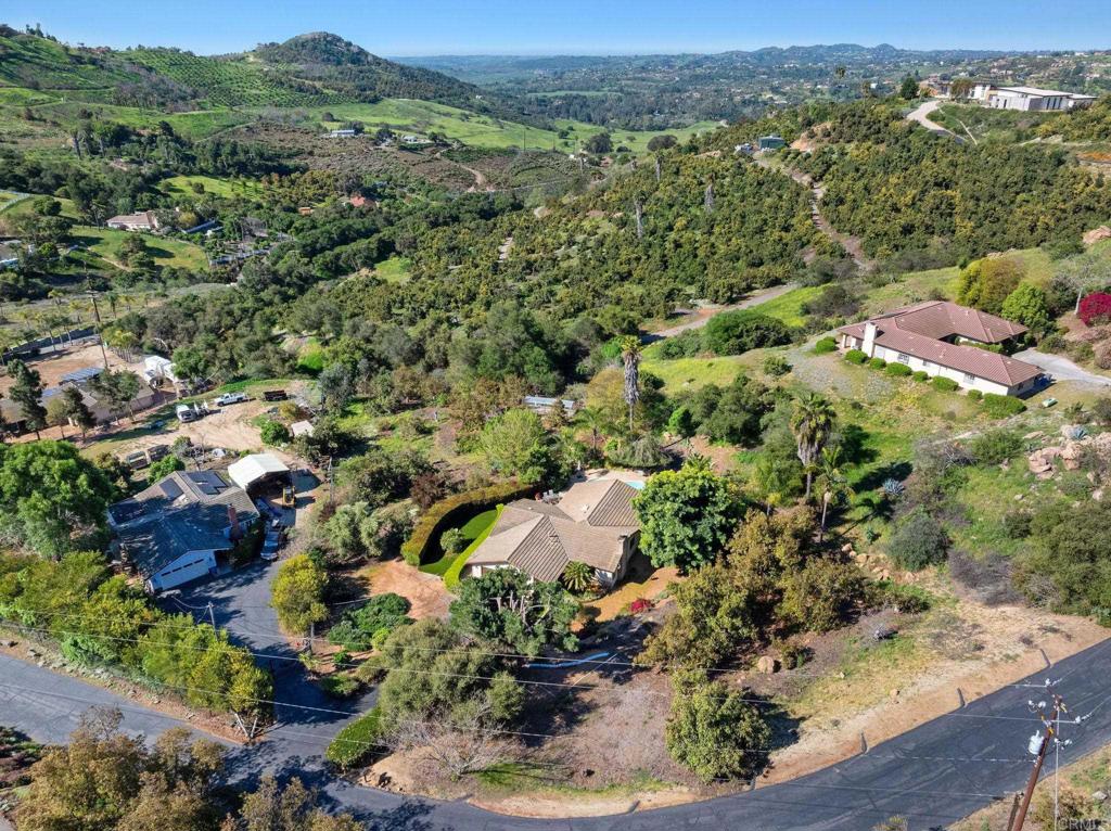 3819 Foxglove Lane Fallbrook, CA 92028 - Photo 38 of 48