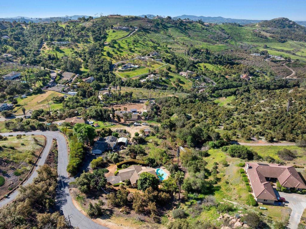 3819 Foxglove Lane Fallbrook, CA 92028 - Photo 45 of 48