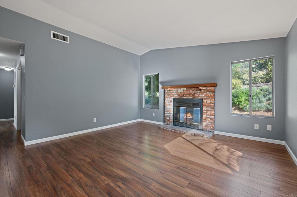 3819 Foxglove Lane Fallbrook, CA 92028 - Photo 7 of 48