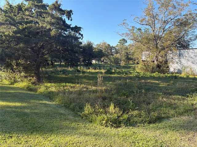 a view of lake with houses