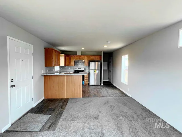 $99,500 | 2015 6th Avenue, Unit 111, Clarkston, WA 99403