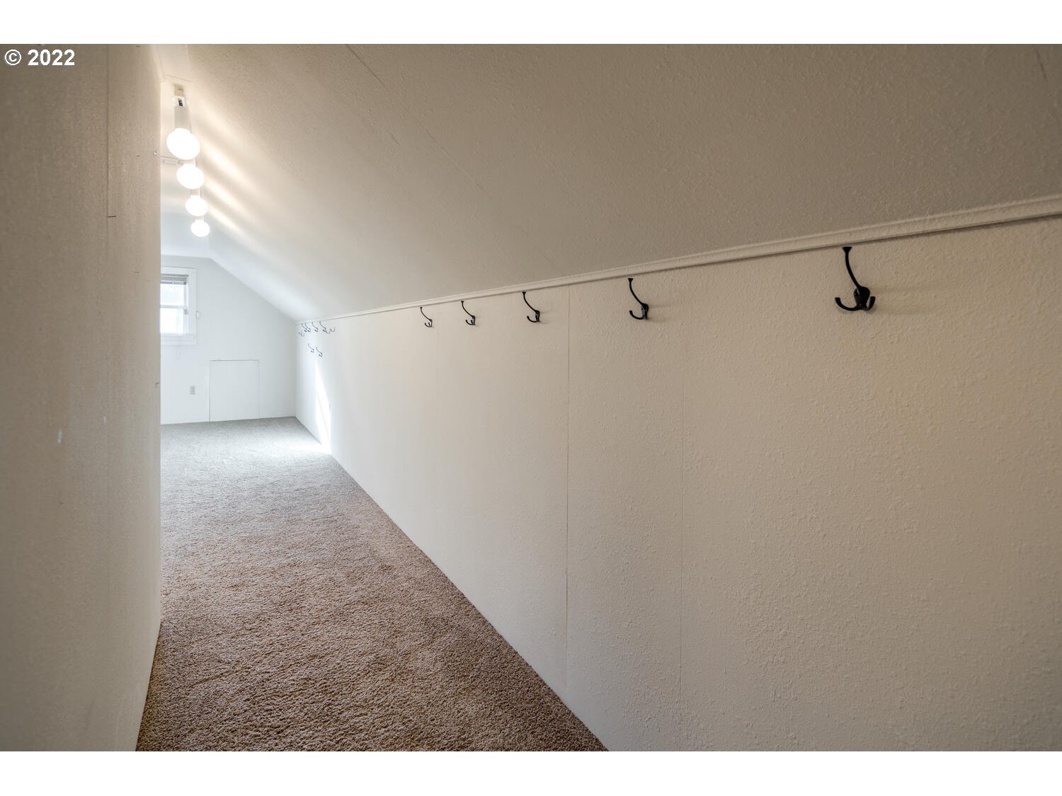 900 Southwest Moss Street Portland, OR 97219 - Photo 23 of 32 Gallery Image 23