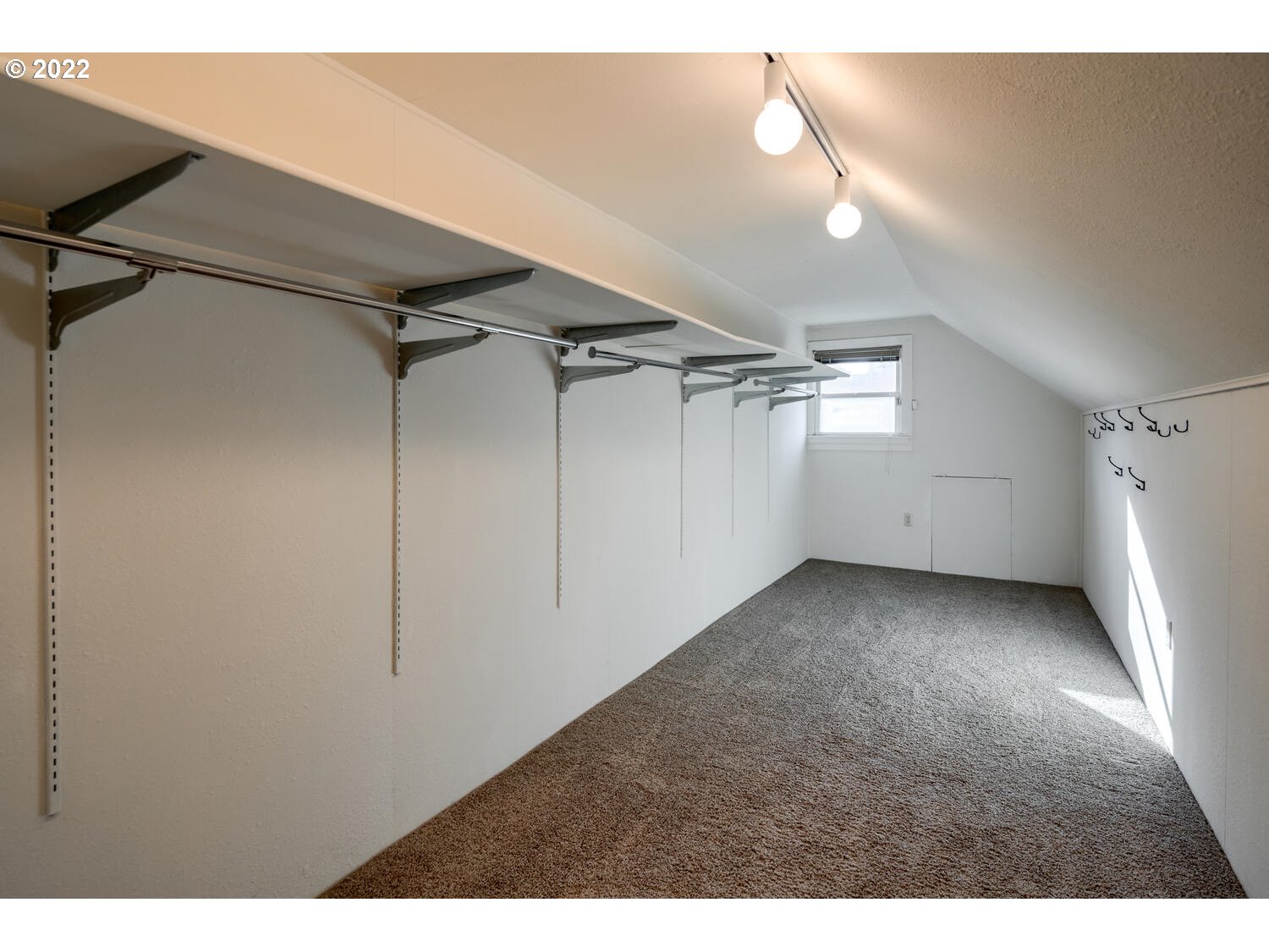900 Southwest Moss Street Portland, OR 97219 - Photo 24 of 32 Gallery Image 24