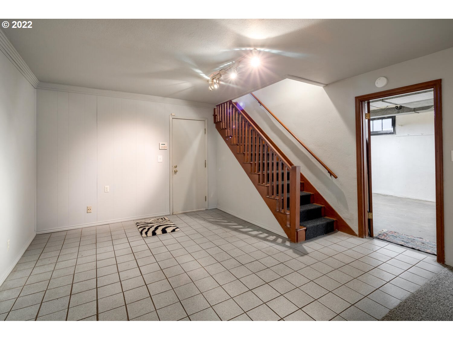 900 Southwest Moss Street Portland, OR 97219 - Photo 26 of 32 Gallery Image 26