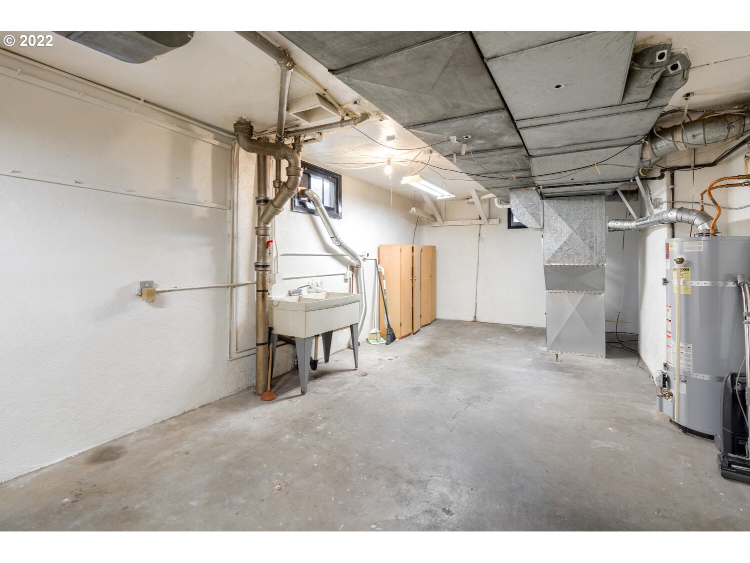 900 Southwest Moss Street Portland, OR 97219 - Photo 27 of 32 Gallery Image 27