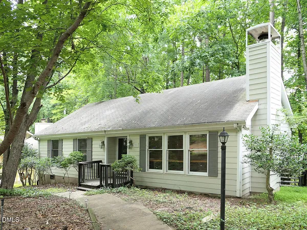 $2,300 | 321 Forbush Mountain Drive, Chapel Hill, NC 27514