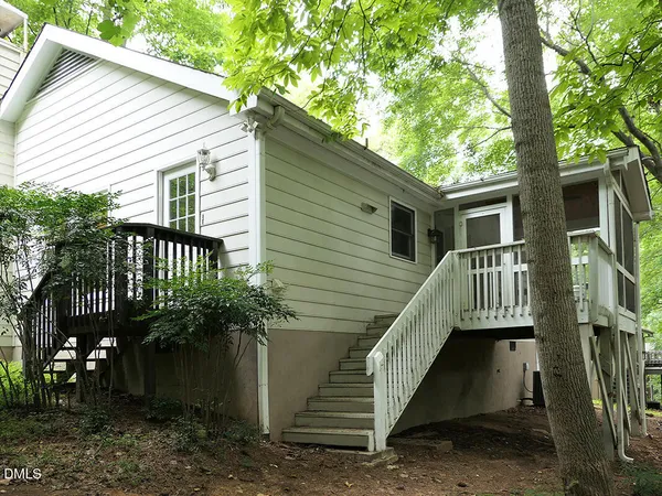 $2,300 | 321 Forbush Mountain Drive, Chapel Hill, NC 27514