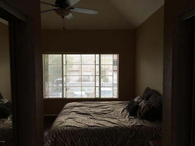 $2,975 | 1633 East Lakeside Drive, Unit 51, Gilbert, AZ 85234