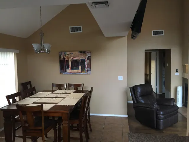 $2,975 | 1633 East Lakeside Drive, Unit 51, Gilbert, AZ 85234