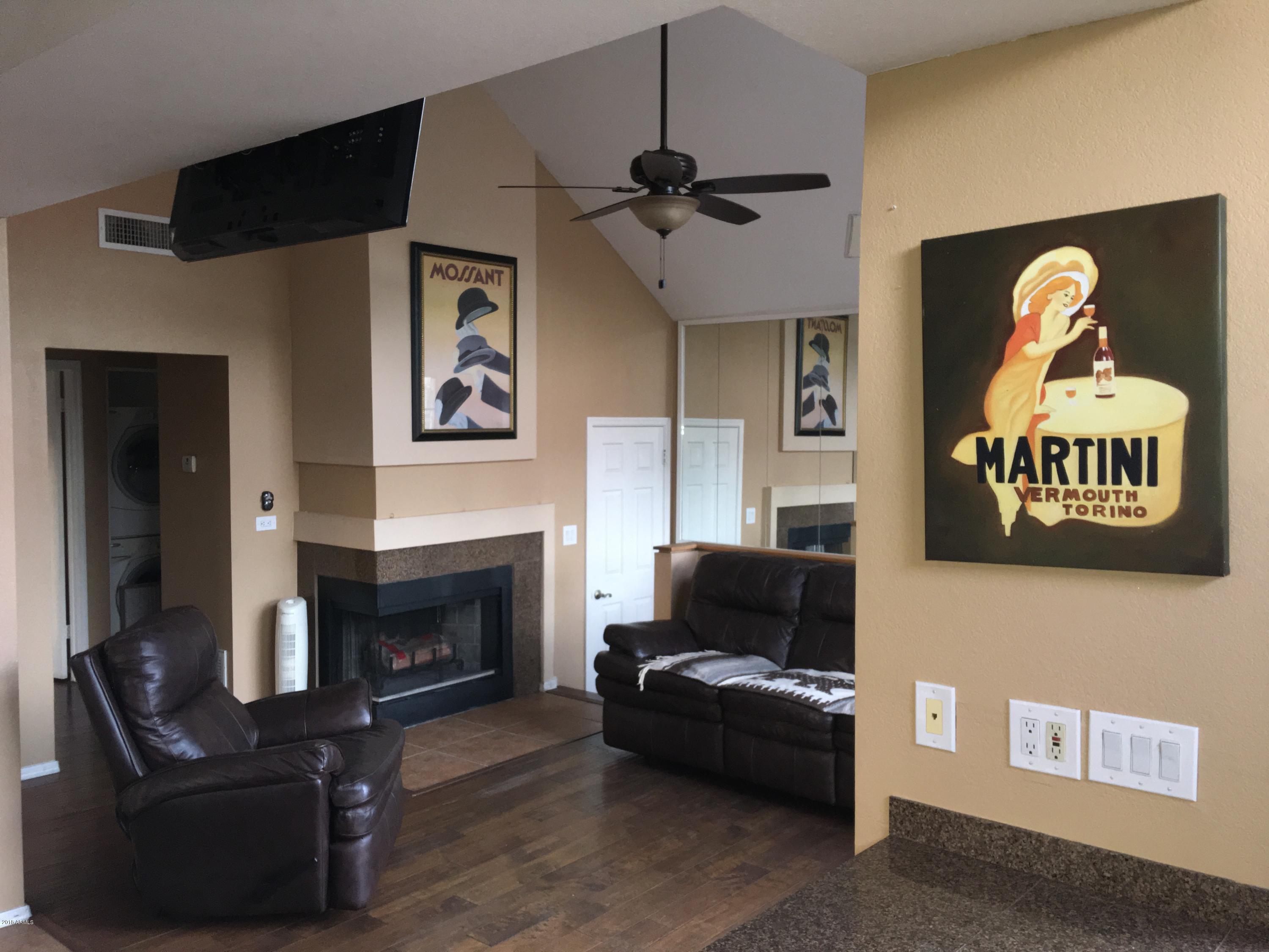 1633 East Lakeside Drive, Unit 51 Gilbert, AZ 85234 - Photo 8 of 32 IMG_1718