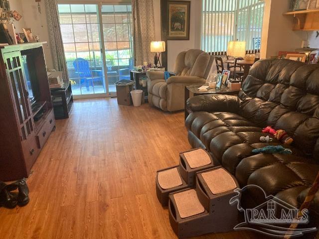 4228 Queens Court Milton, FL 32571 - Photo 20 of 25