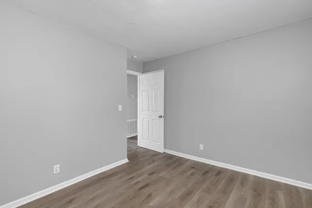 $895 | 410 Manor Drive, Unit B5, Lawrenceburg, TN 38464