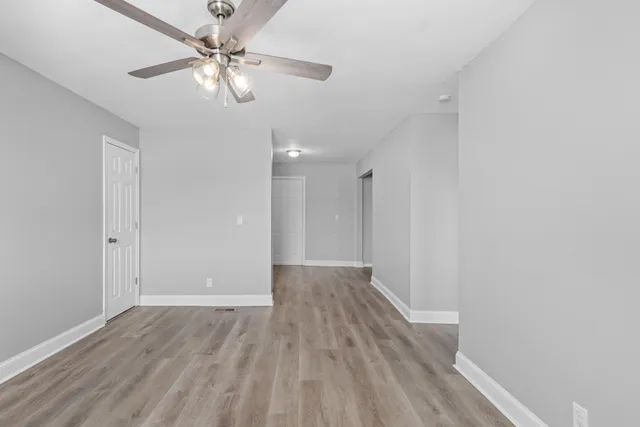 $895 | 410 Manor Drive, Unit B5, Lawrenceburg, TN 38464