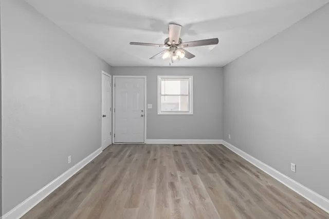 $895 | 410 Manor Drive, Unit B5, Lawrenceburg, TN 38464