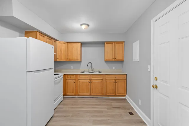 $895 | 410 Manor Drive, Unit B5, Lawrenceburg, TN 38464