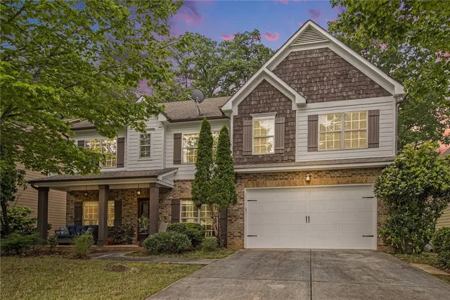 $4,000 | 218 Third Avenue, Avondale Estates, GA 30002