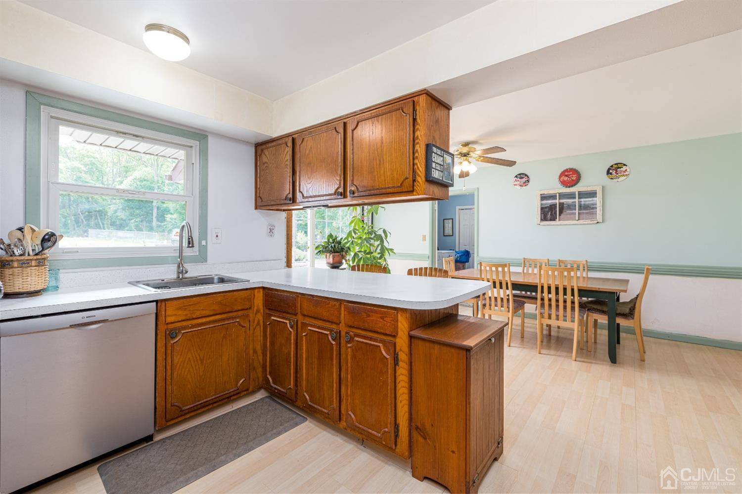 6 Prests Mill Road Old Bridge, NJ 08857 - Photo 11 of 30 Gallery Image 11