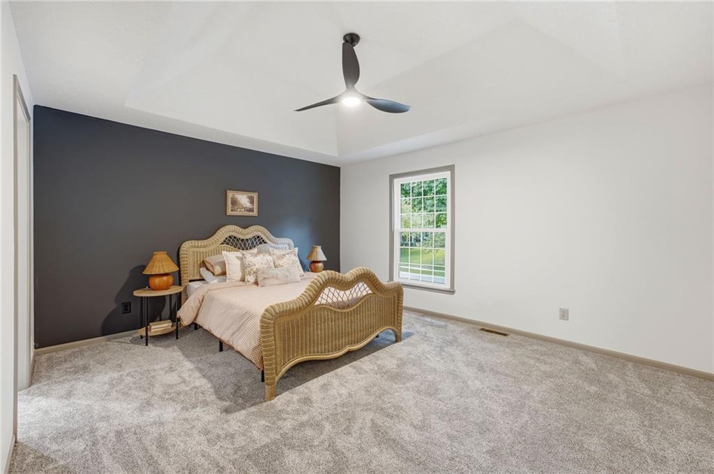 8009 Hallet Street Lenexa, KS 66215 - Photo 22 of 57