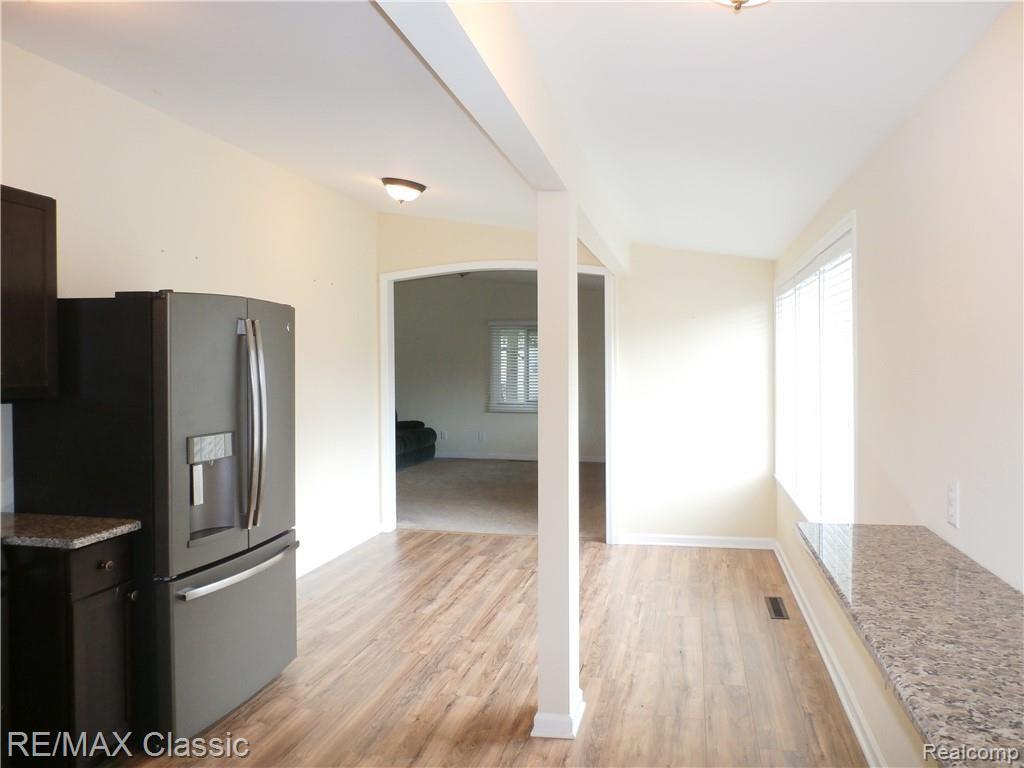 1176 Beta Road Walled Lake, MI 48390 - Photo 19 of 31 PA220545.JPG