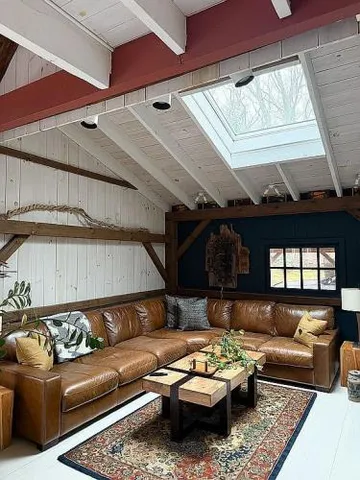 $1,111,111 | 32 Gilbert Hill Road, Chester, CT 06412