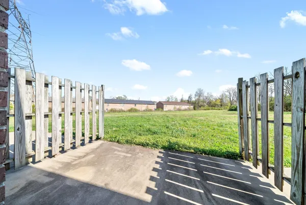 $925 | 630 Needmore Road, Unit C, Clarksville, TN 37040