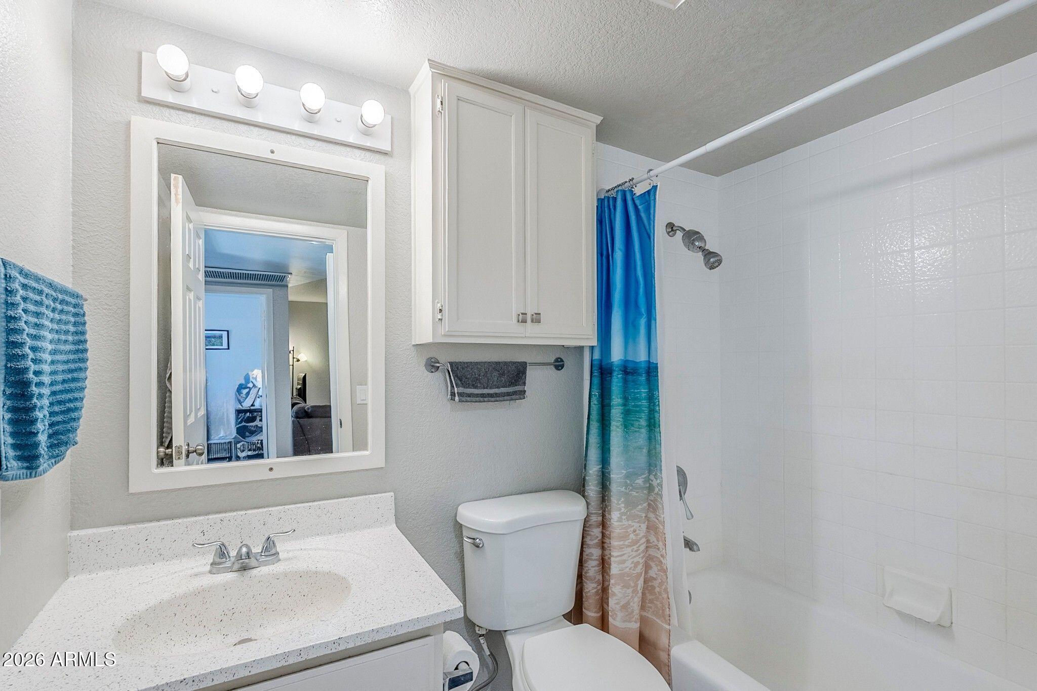 17 East Ruth Avenue, Unit 303 Phoenix, AZ 85020 - Photo 15 of 21 Ruth-16