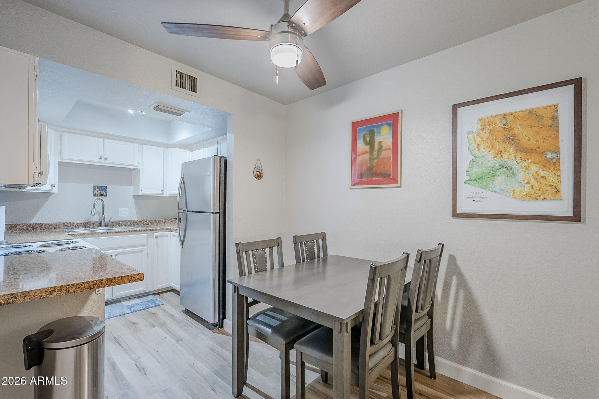 17 East Ruth Avenue, Unit 303 Phoenix, AZ 85020 - Photo 7 of 21 Ruth-8