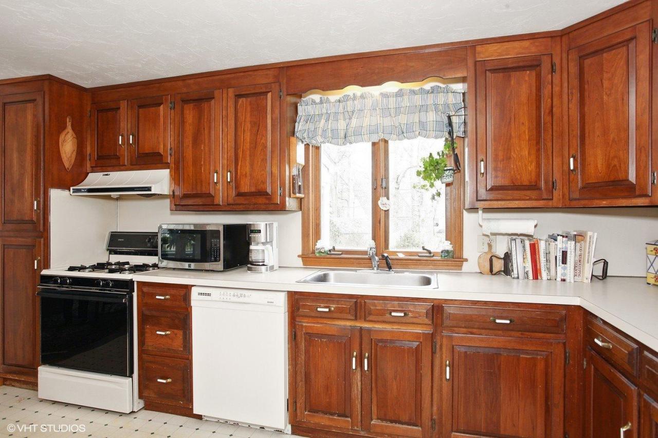 75 Deerfield Road Osterville, MA 02655 - Photo 8 of 18 Additional Photo